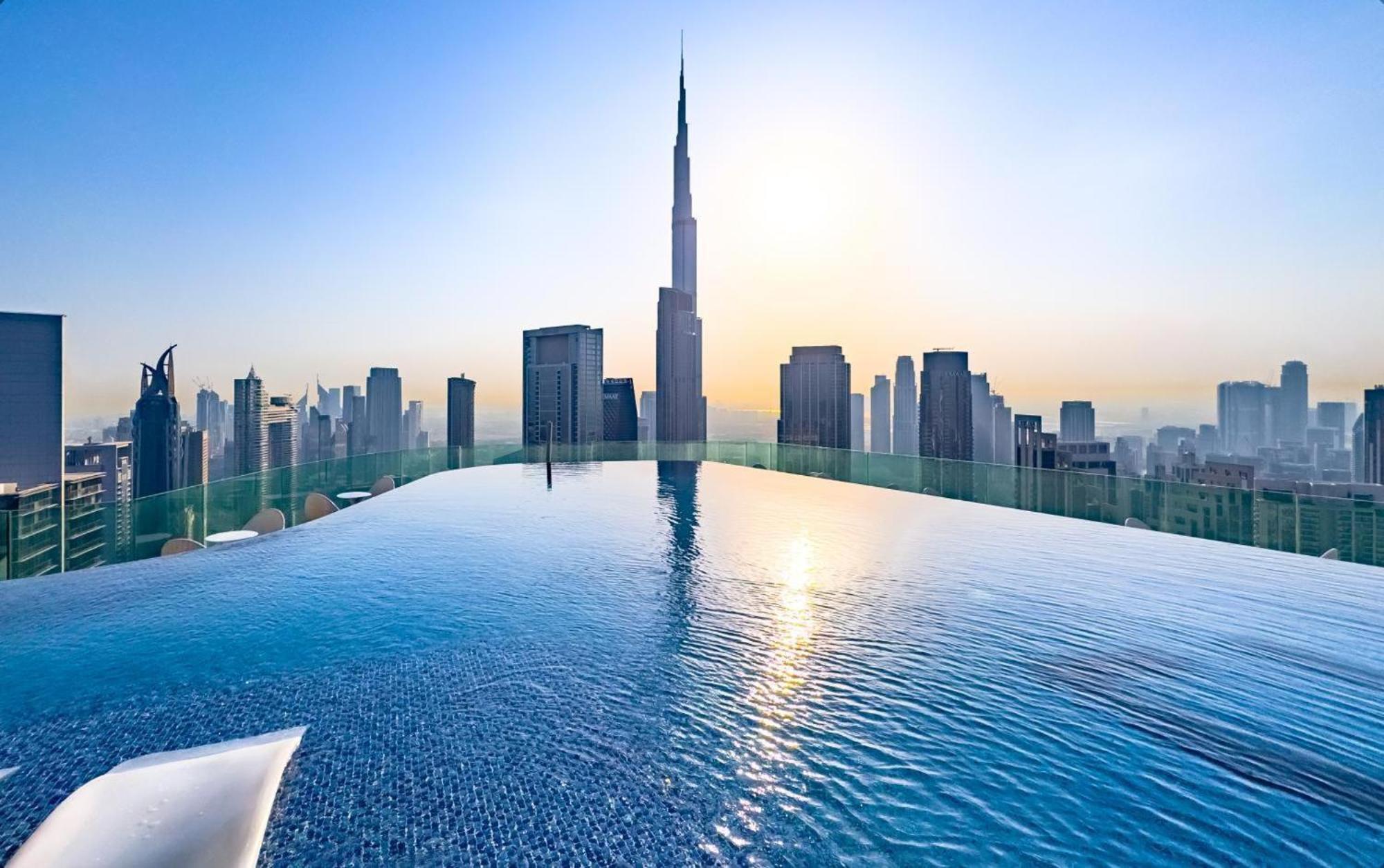 Paramount Tower Hotel And Residences With Infinity Sky Pool Dubaj Exteriér fotografie