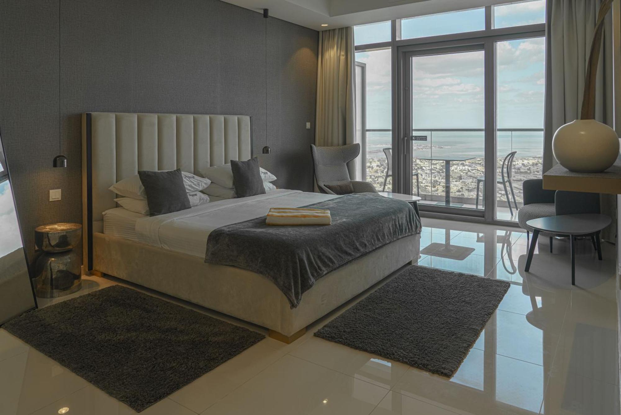 Paramount Tower Hotel And Residences With Infinity Sky Pool Dubaj Exteriér fotografie